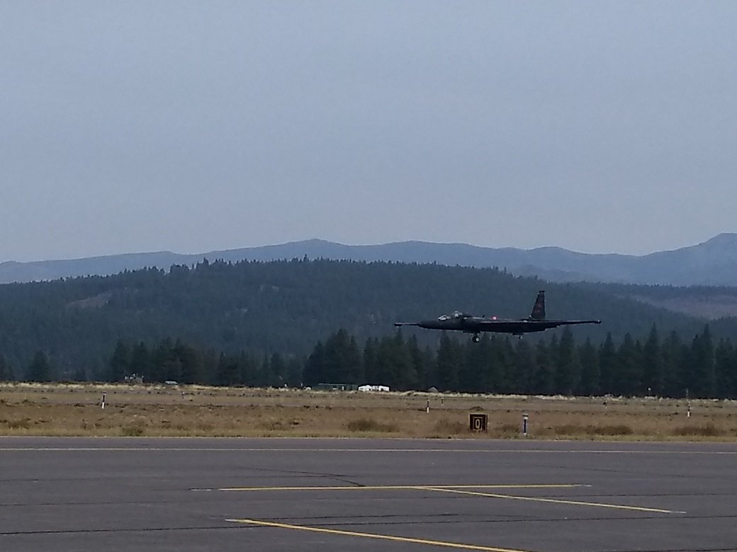 U2 low approach